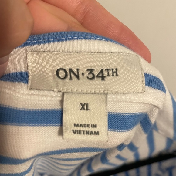 NWT On 34th Top - Picture 3 of 4